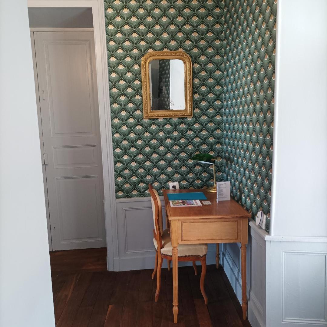 Le Relais Des Roses- Chambres D'Hotes Vatan Exterior foto